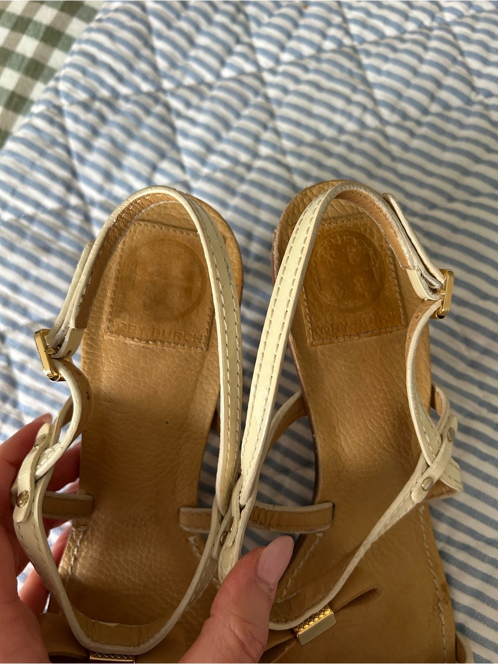 Tory Burch Cream and Tan Bow Slingback Sandals - Picture 4 of 5